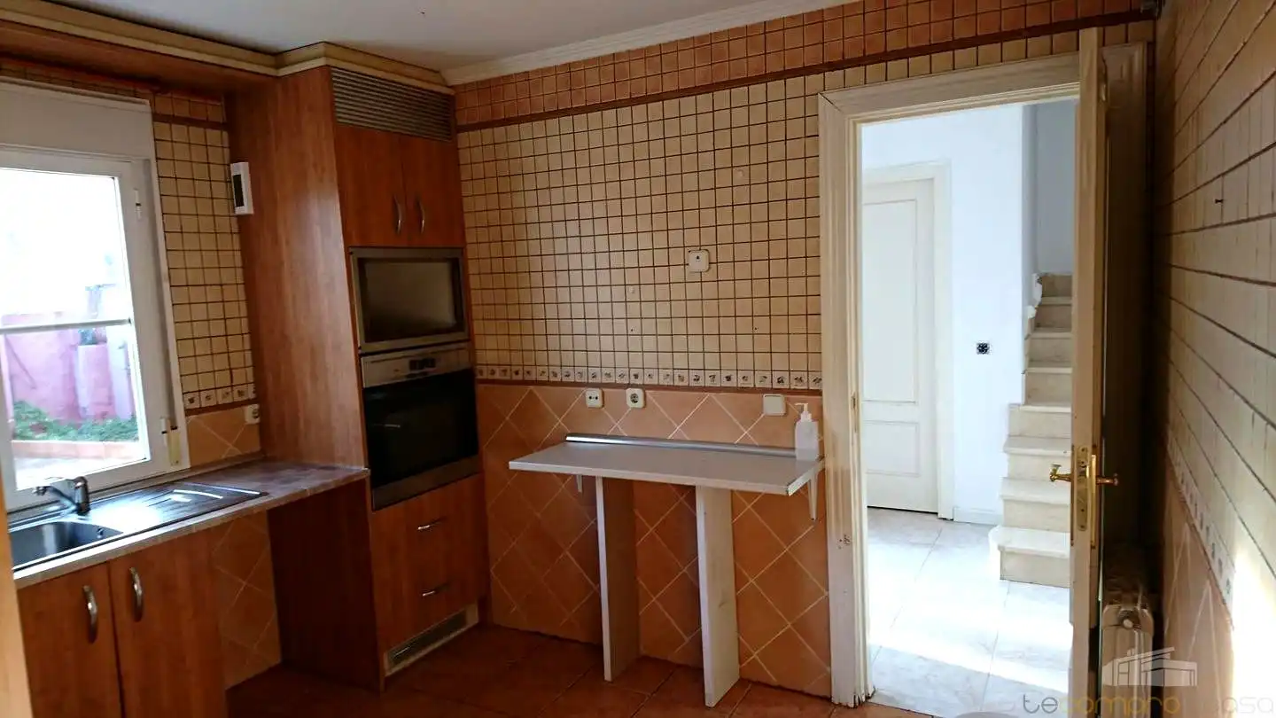 Cocina de Casa adosada en venta en Ugena con Terraza