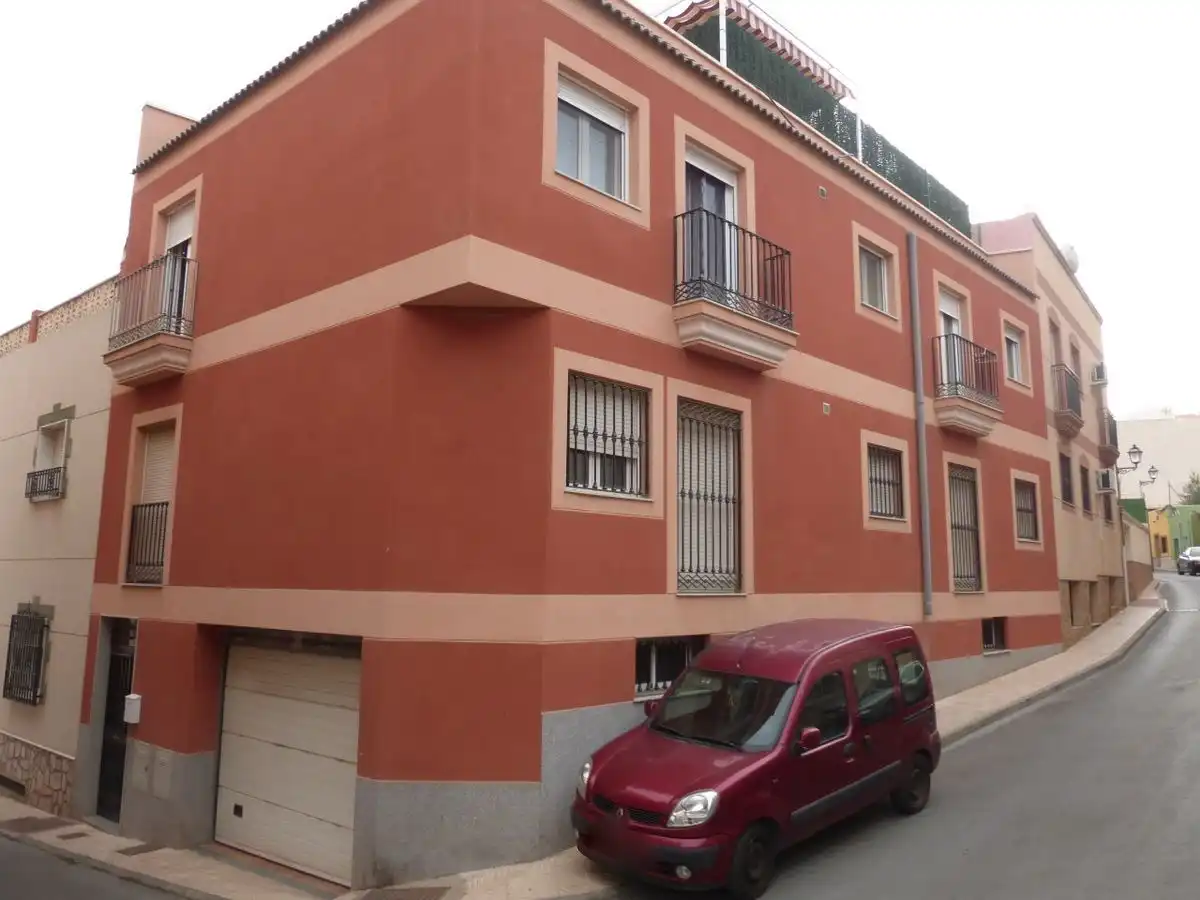 Flat for sale in San Mateo