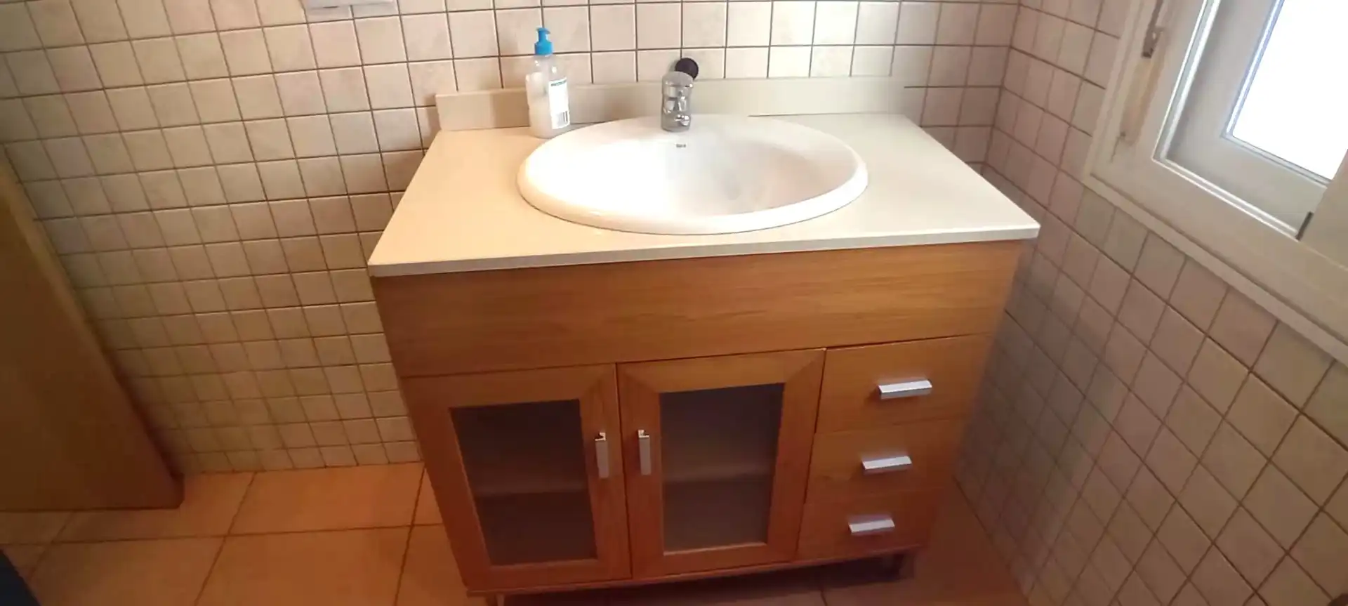 Bany de Pis en venda en Reus amb Moblat i Balcó