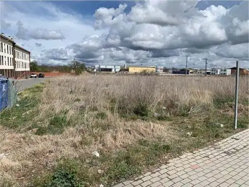 Wohnbaugrundstück zum Verkauf in Olmedo, imagen 3