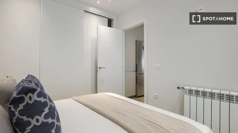 Room in Pinar del Rey