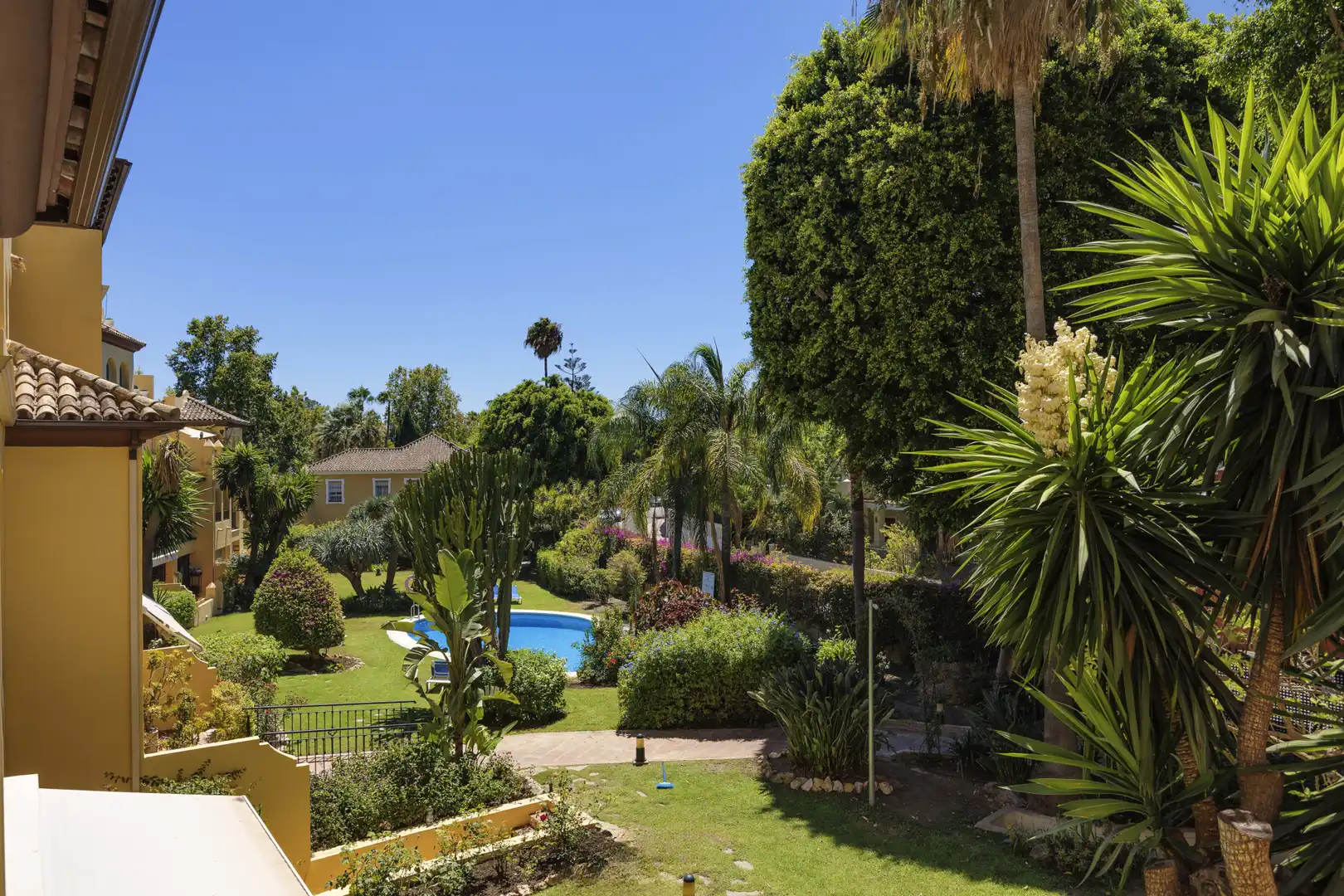 Garten von Wohnungen zum Verkauf in Marbella mit Klimaanlage, Terrasse und Schwimmbad