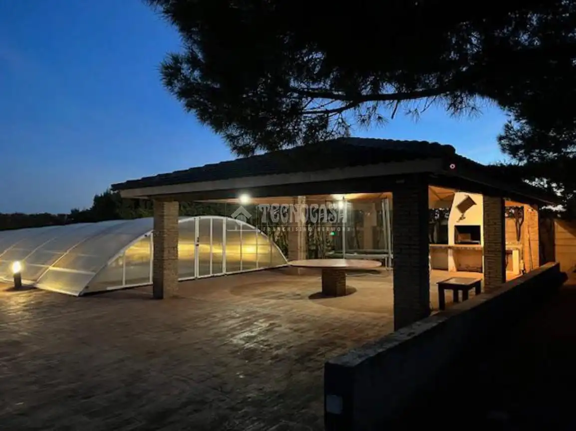 Casa o xalet en venda en Mora amb Calefacció, Jardí privat i Piscina