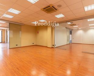 Office to rent in Sant Cugat del Vallès  with Air Conditioner