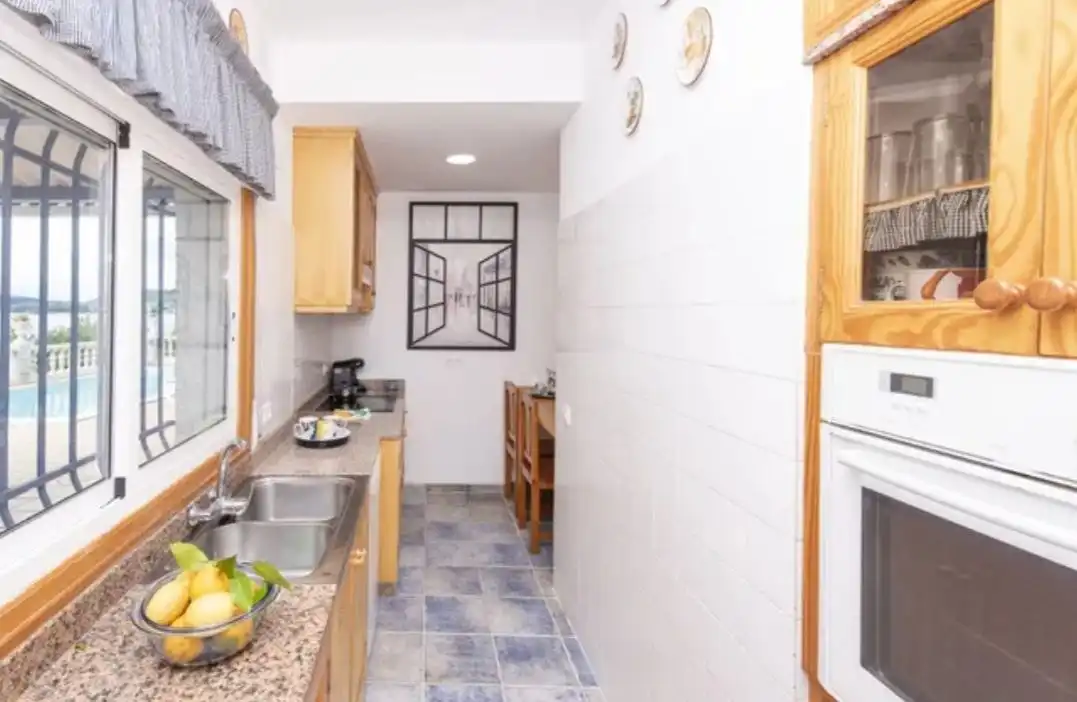 Casa o xalet de lloguer a Escalinata de Soutoxuste, Redondela