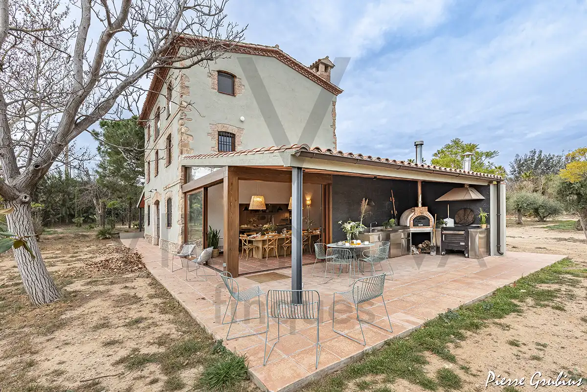 Vista exterior de Finca rústica en venda en Riudoms amb Calefacció, Jardí privat i Terrassa