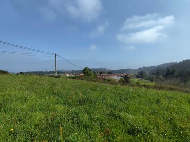 Terreny residencial en venda a Polígono Santa María de Piñera 60