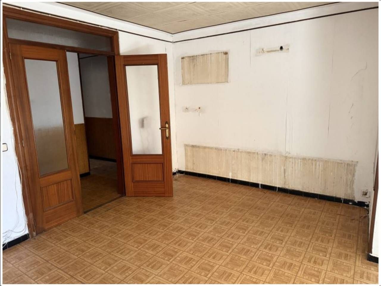 Flat for sale in Girona Capital  with Heating and Balcony