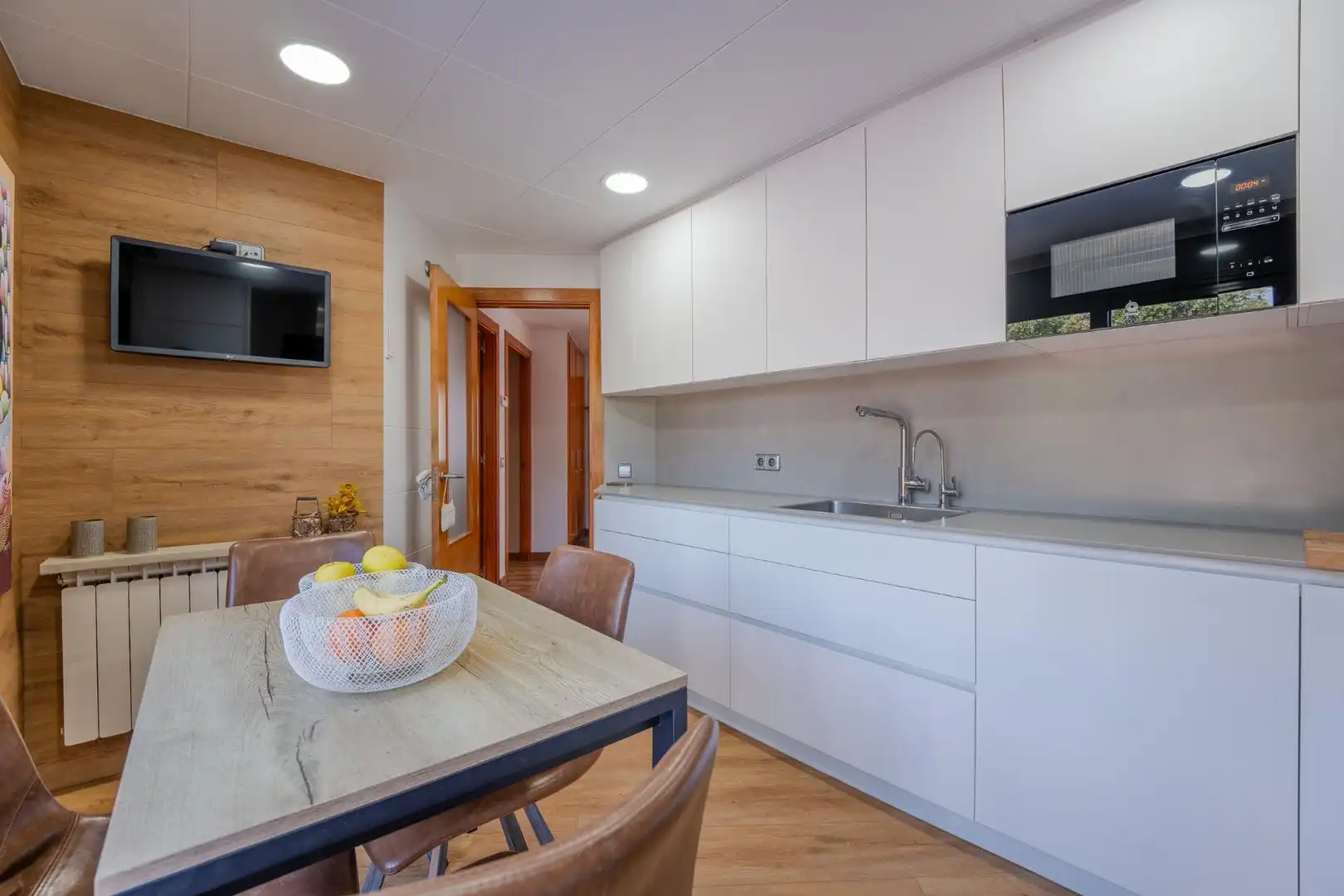 Cuina de Casa o xalet en venda en Lloret de Mar amb Calefacció, Jardí privat i Terrassa