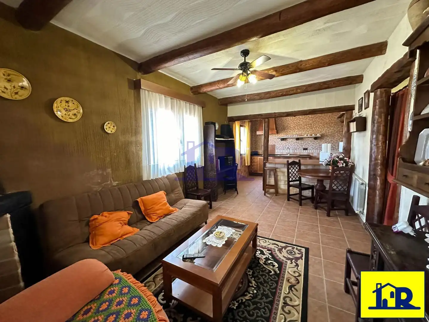 Living room of Houses for sale in Villar de Olalla  with Heating, Terrace and Storage room