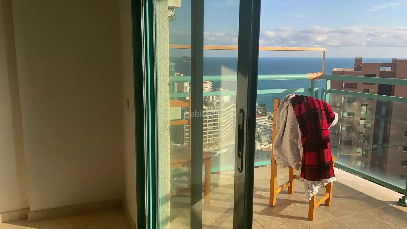 Penthouse mit Aufzug zur Miete in Carrer Terral 6