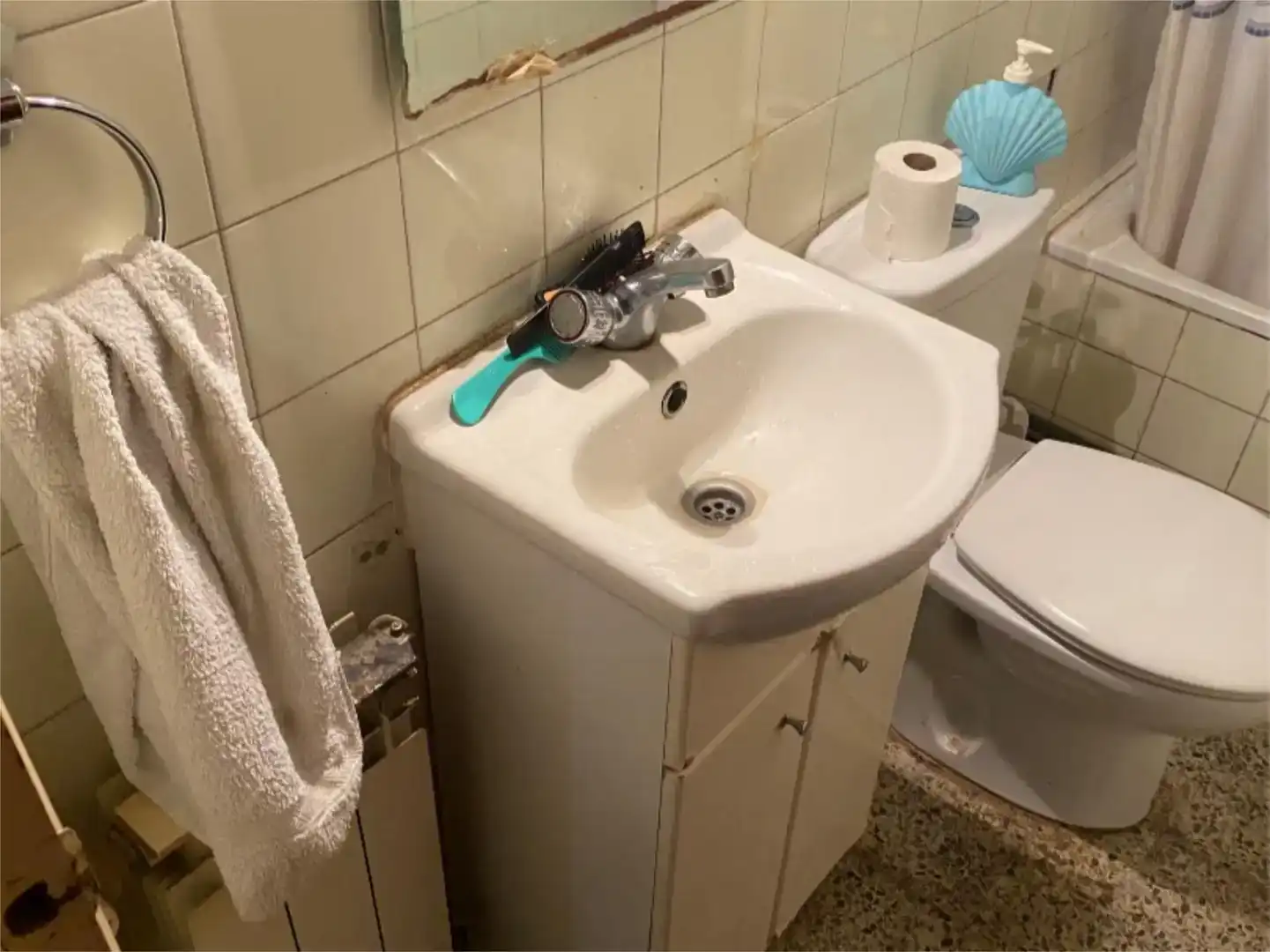 Bany de Pis en venda en Tordera amb Balcó