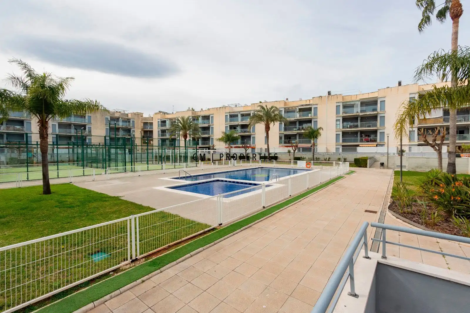 Attic for rent in Costa Brava, Almenara
