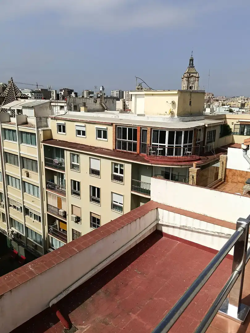 Vista exterior de Ático de alquiler en Málaga con Aire acondicionado y Terraza