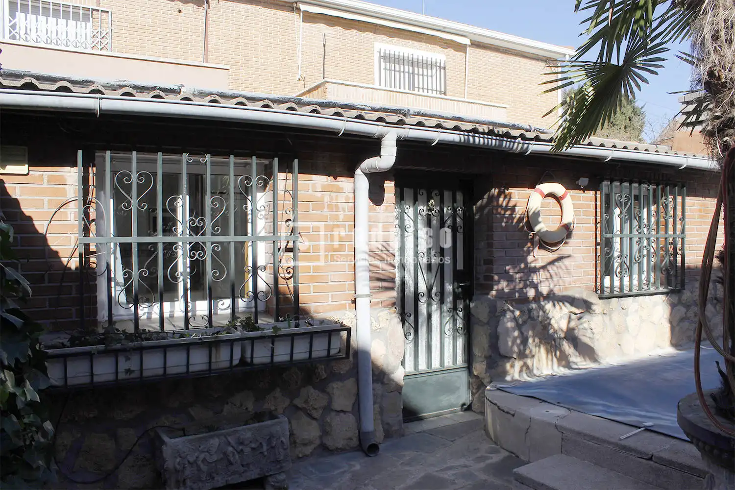 Vista exterior de Casa o xalet de lloguer en Madrid amb Aire condicionat, Calefacció i Jardí privat