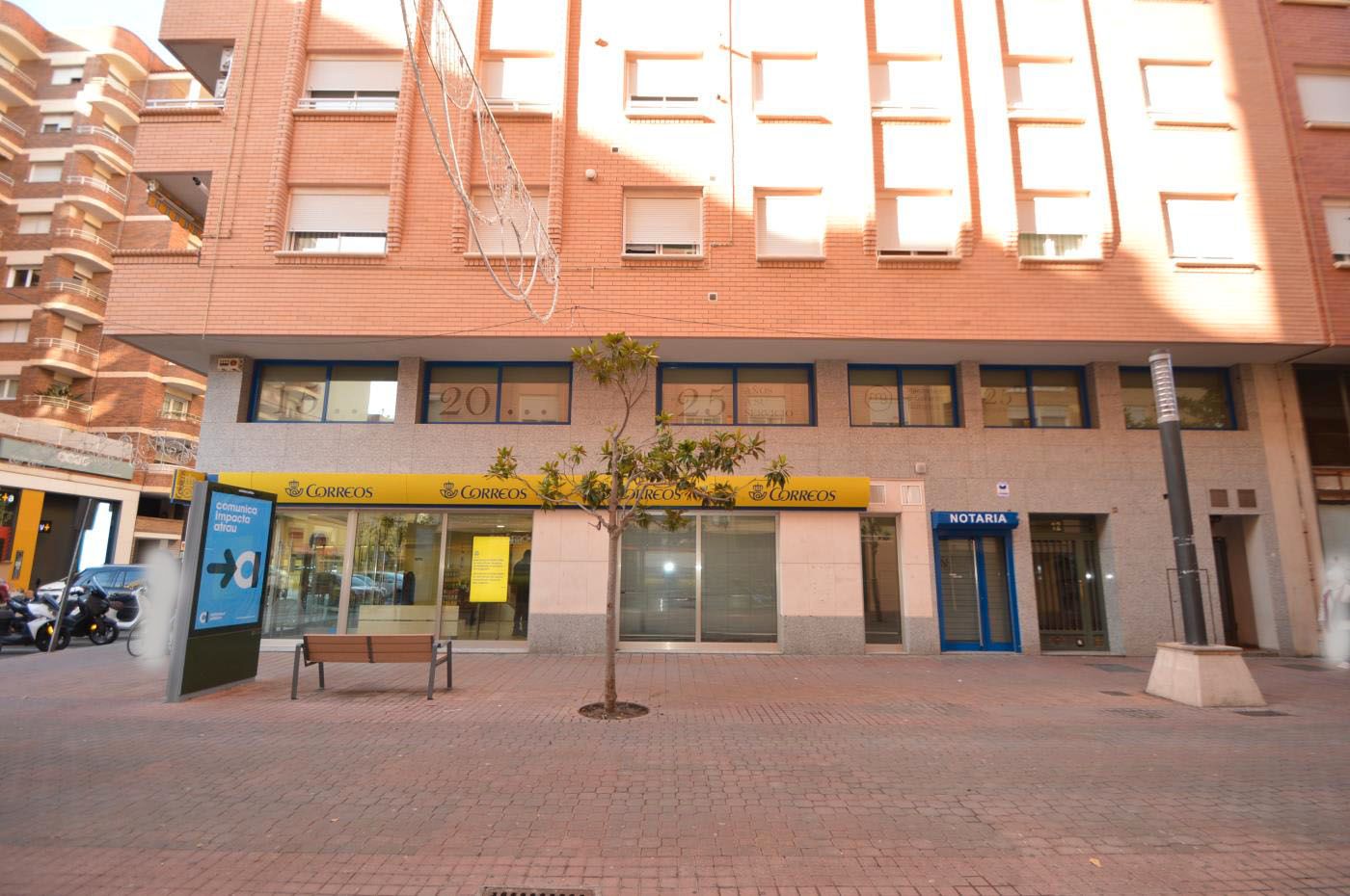 Vista exterior de Local en venta en Vinaròs con Aire acondicionado, Calefacción y Amueblado