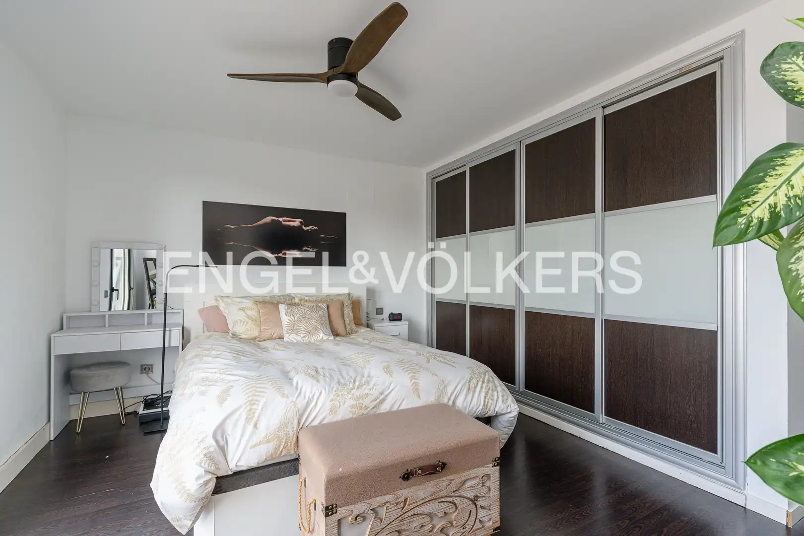 Bedroom of Detached homes for sale in Valdemoro  with Air Conditioner, Heating and Private garden