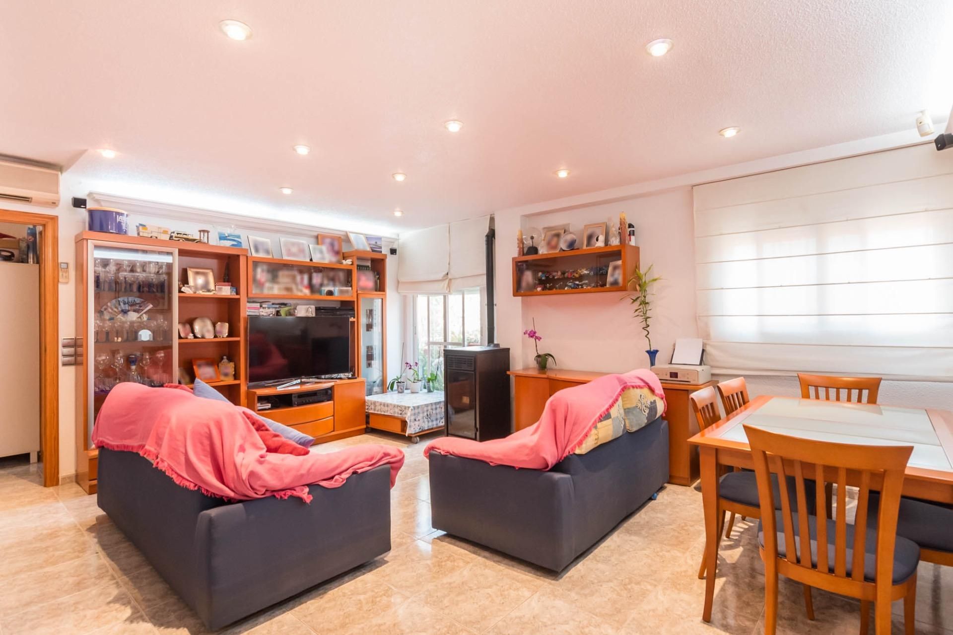 Sala d'estar de Pis en venda en  Murcia Capital amb Aire condicionat, Jardí privat i Terrassa
