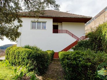 Villa in vendita a Torre del Bierzo