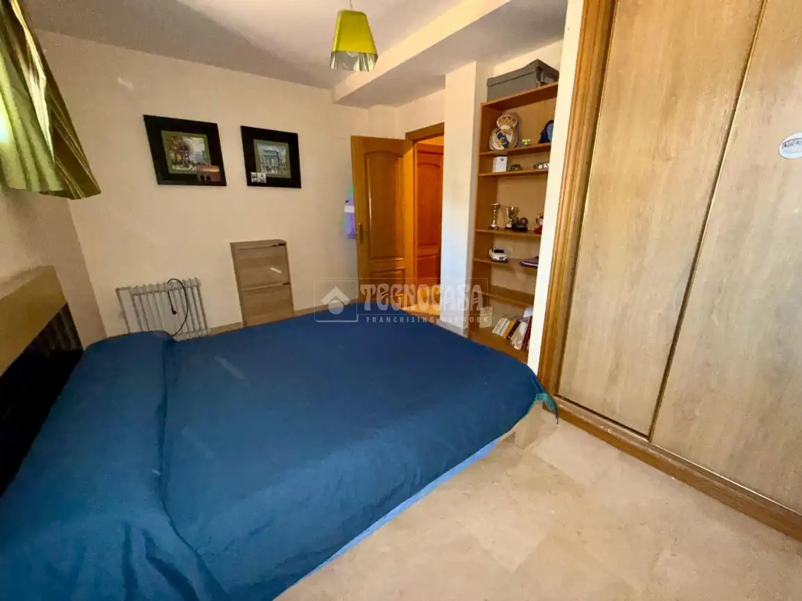 Dormitori de Casa o xalet en venda en Benalmádena amb Aire condicionat, Jardí privat i Terrassa