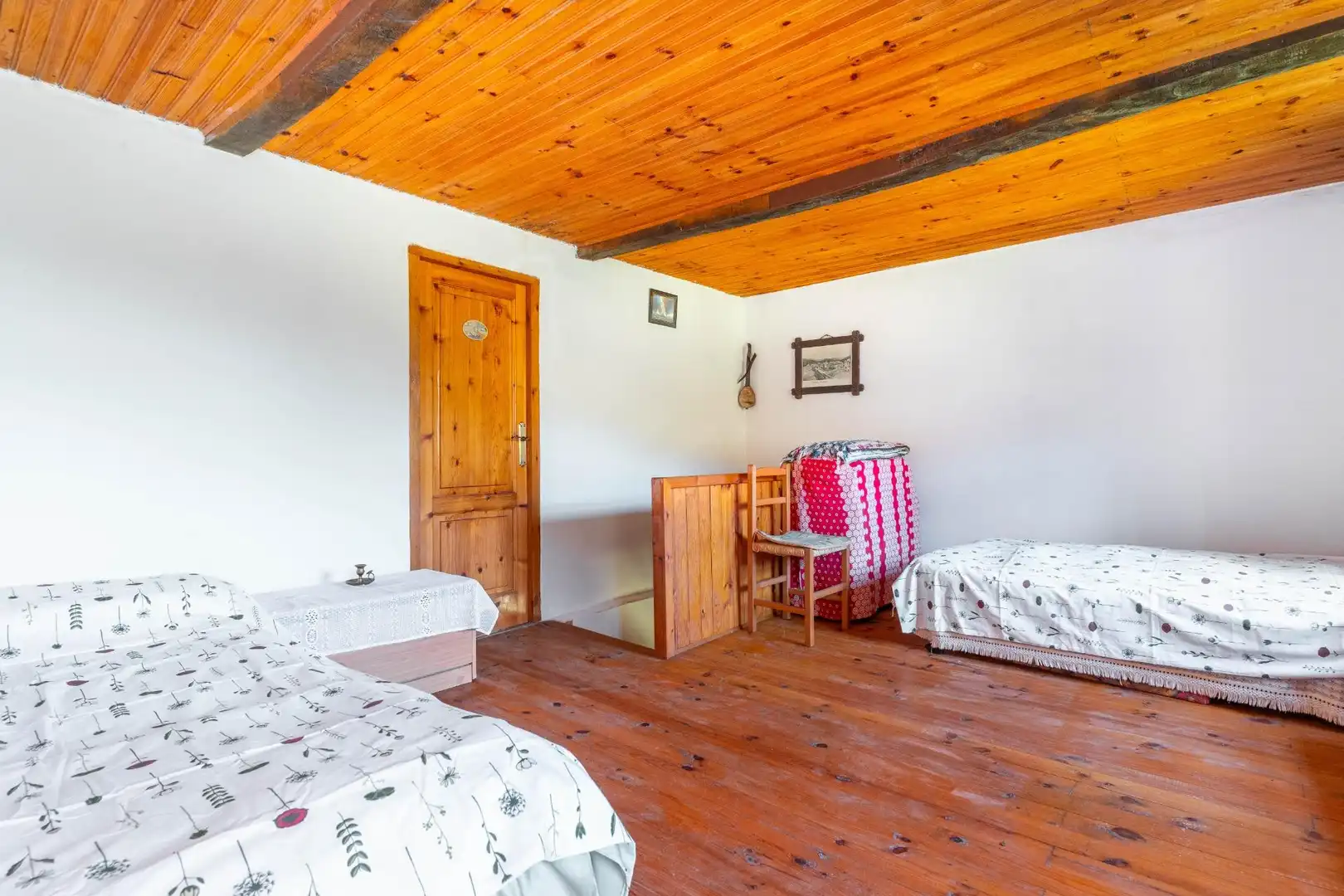 Bedroom of Houses for sale in Bimenes  with Heating, Private garden and Terrace