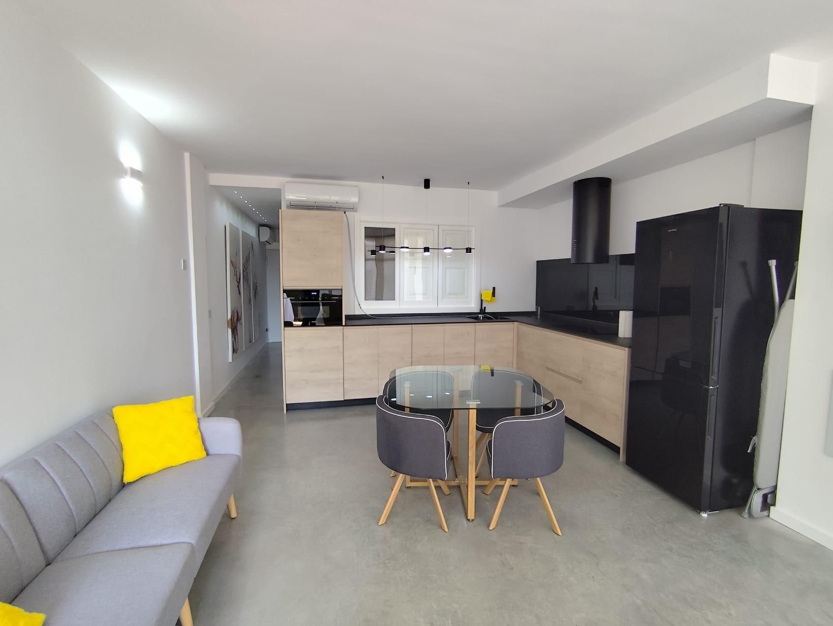 Cocina de Planta baja de alquiler en Alcúdia con Aire acondicionado, Jardín privado y Terraza