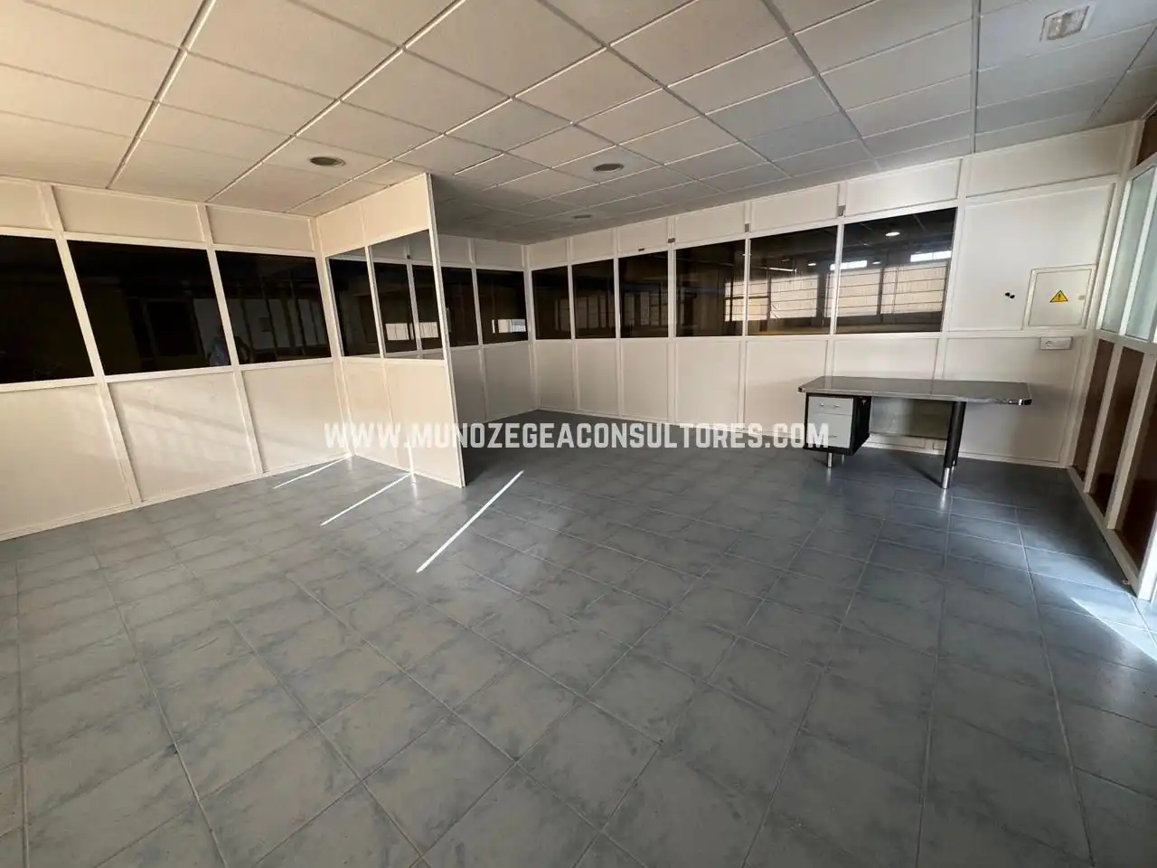 Industrial building to rent in De Extremadura, imagen 11