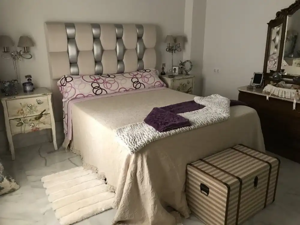 Bedroom of Flat for sale in Lora del Río  with Air Conditioner, Heating and Furnished