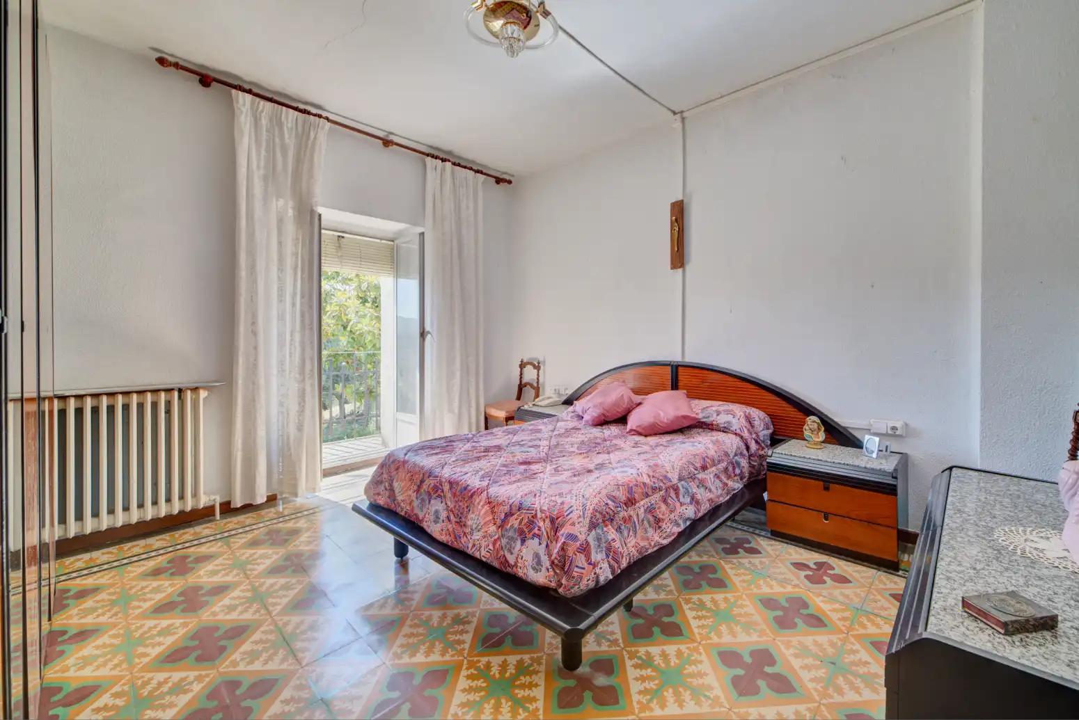 Habitación de Casa o chalet en venta en Pueyo / Puiu con Calefacción, Jardín privado y Terraza