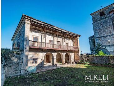 Casa con giardino in vendita a Calle Viernoles
