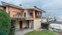 Vista exterior de Casa o xalet en venda en Sant Hipòlit de Voltregà amb Aire condicionat, Calefacció i Jardí privat