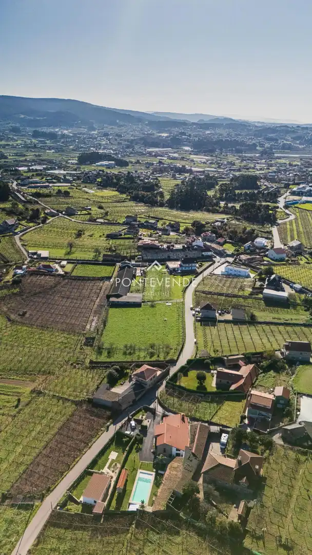 Houses for sale in Vilanova de Arousa  with Heating, Terrace and Swimming Pool