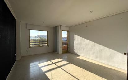 Living room of Flat for sale in Castellón de la Plana / Castelló de la Plana  with Balcony and Alarm