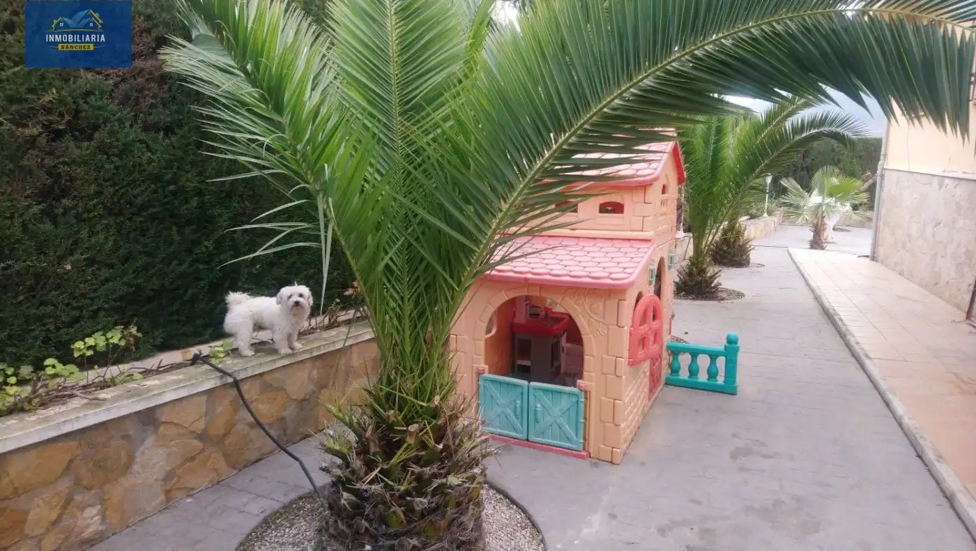 Garden of Houses for sale in Benillup  with Air Conditioner, Heating and Terrace