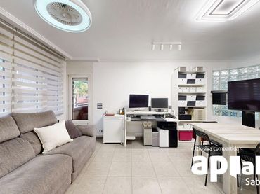 Appartamento con balcone in vendita a Centre - Eixample – Can Llobet