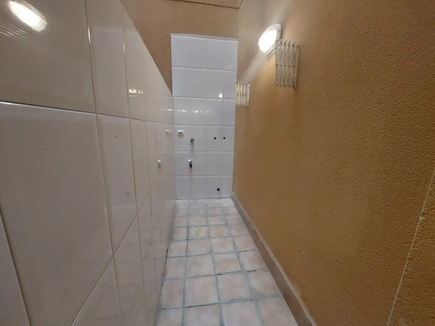 Baño de Planta baja en venta en Rubí con Calefacción y Trastero