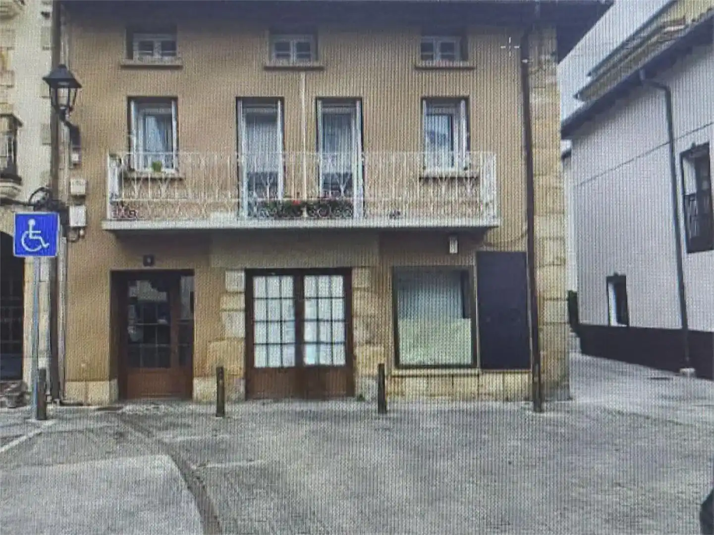Vista exterior de Casa adosada en venda en Altsasu / Alsasua amb Balcó