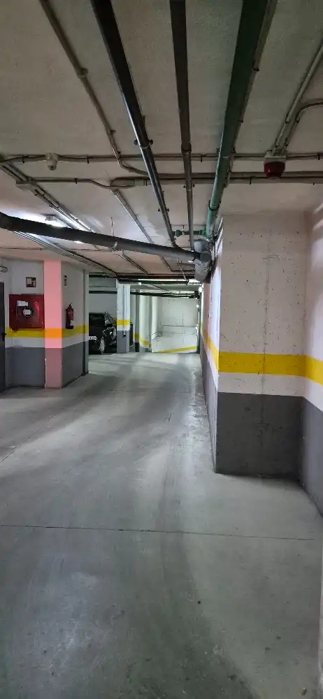 Parkplatz von Garage zum Verkauf in Albacete