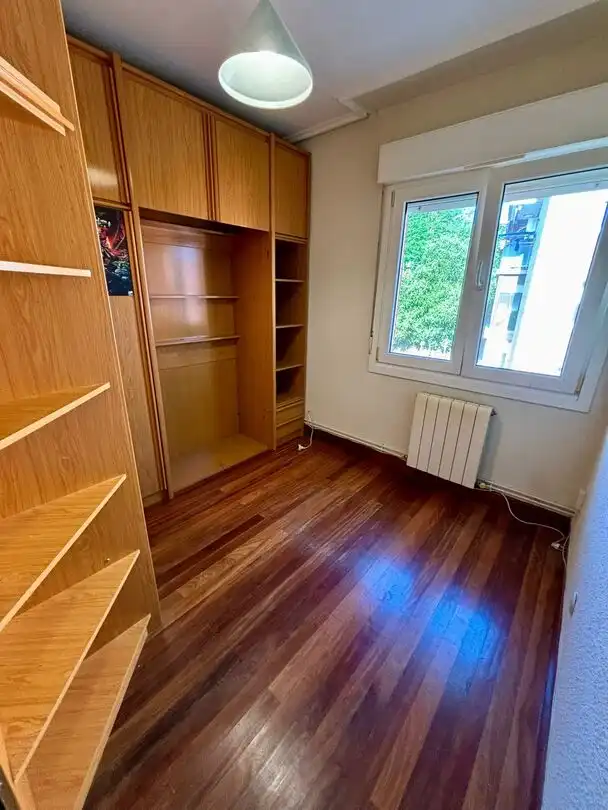 Piso en venta en Barrio de Arkotxa, Zaratamo