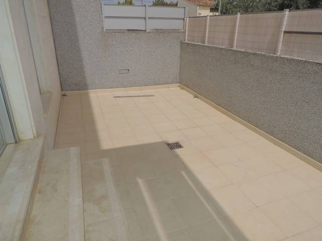 Planta baja en Alquiler en Carrer del Pintor Picasso en Els pla de na Tesa