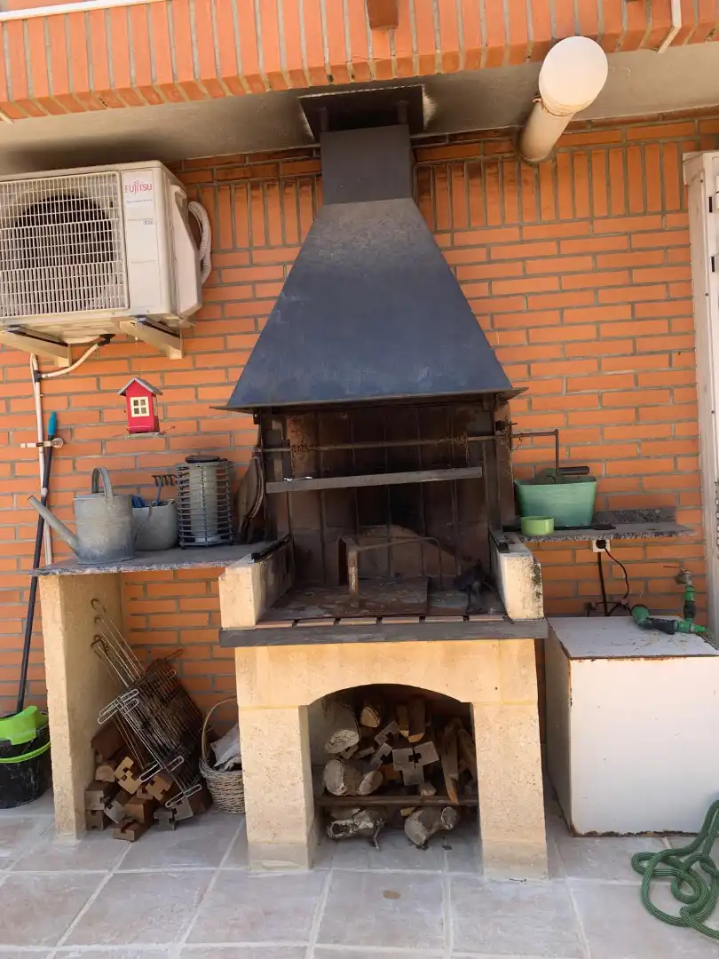 Ático de alquiler en Carrer de Rafael Reyes i Torrent (Pintor), L'Amistat