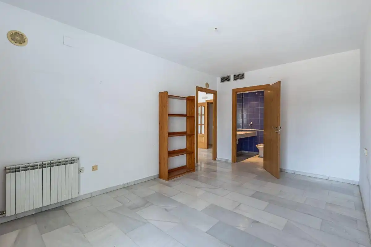 Flat for rent in Barrio de Zaidín