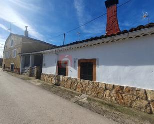 Vista exterior de Finca rústica en venda en Vega del Codorno amb Calefacció, Terrassa i Traster