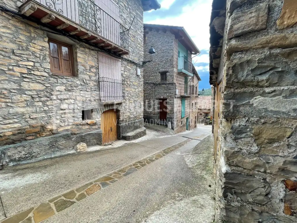 Vista exterior de Casa o xalet en venda en Conca de Dalt