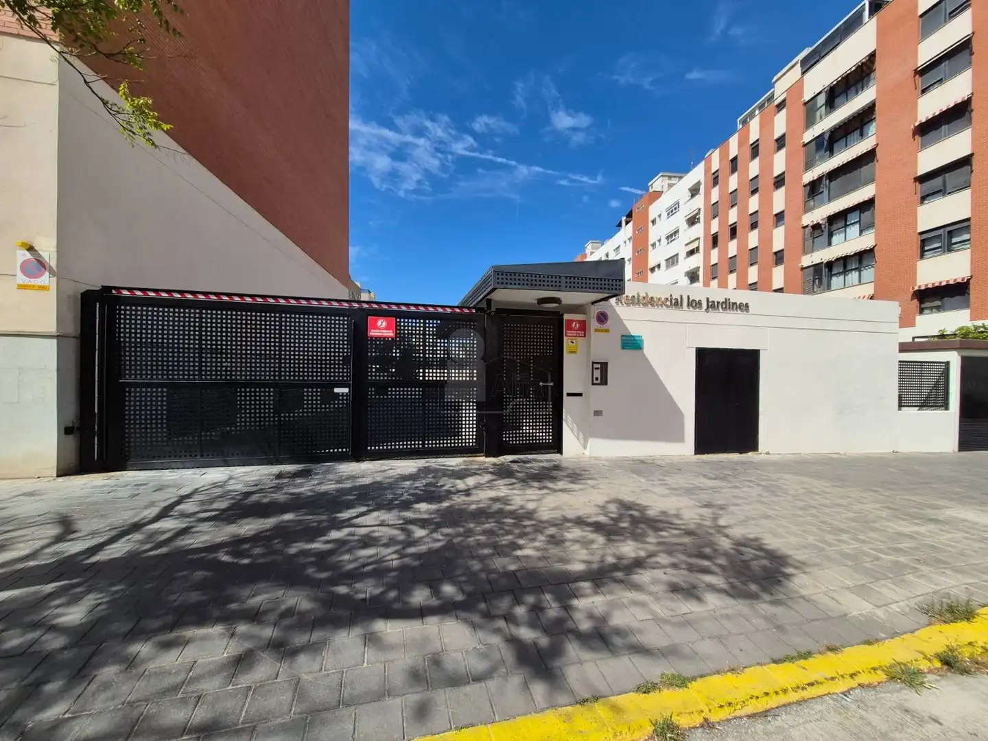 Aparcament de Pis de lloguer en Valencia amb Aire condicionat, Terrassa i Traster