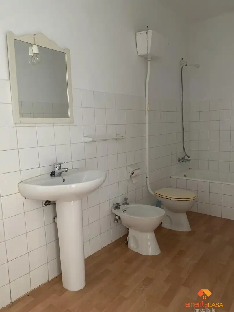 Badezimmer von Wohnung zum Verkauf in Almendralejo