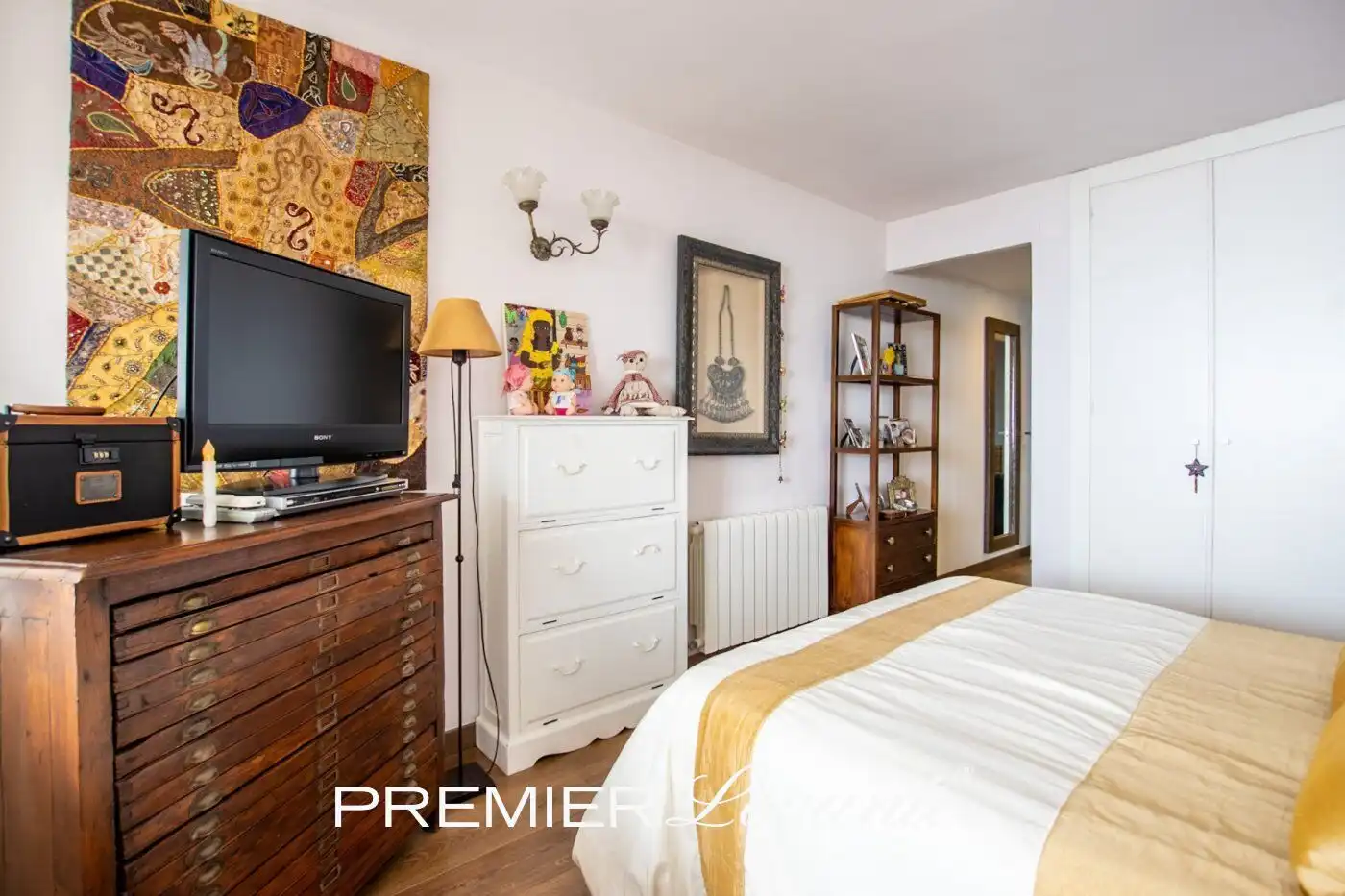Habitación de Piso en venta en Alicante / Alacant con Aire acondicionado, Calefacción y Jardín privado