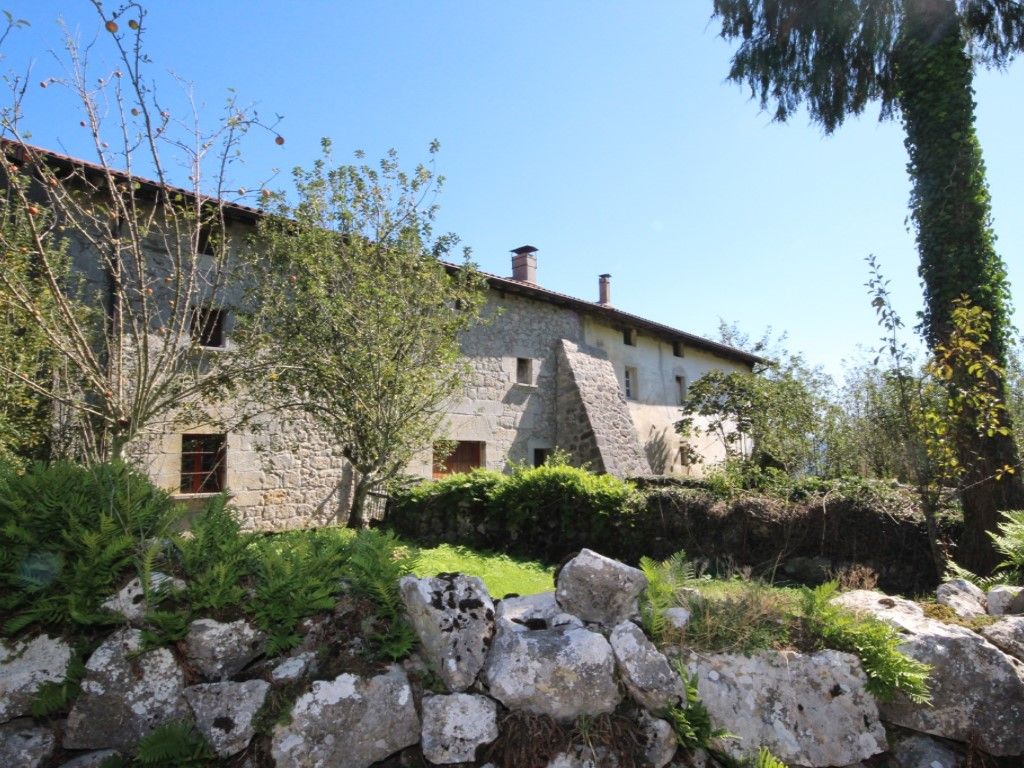 Exterior view of House or chalet for sale in Araitz  with Heating