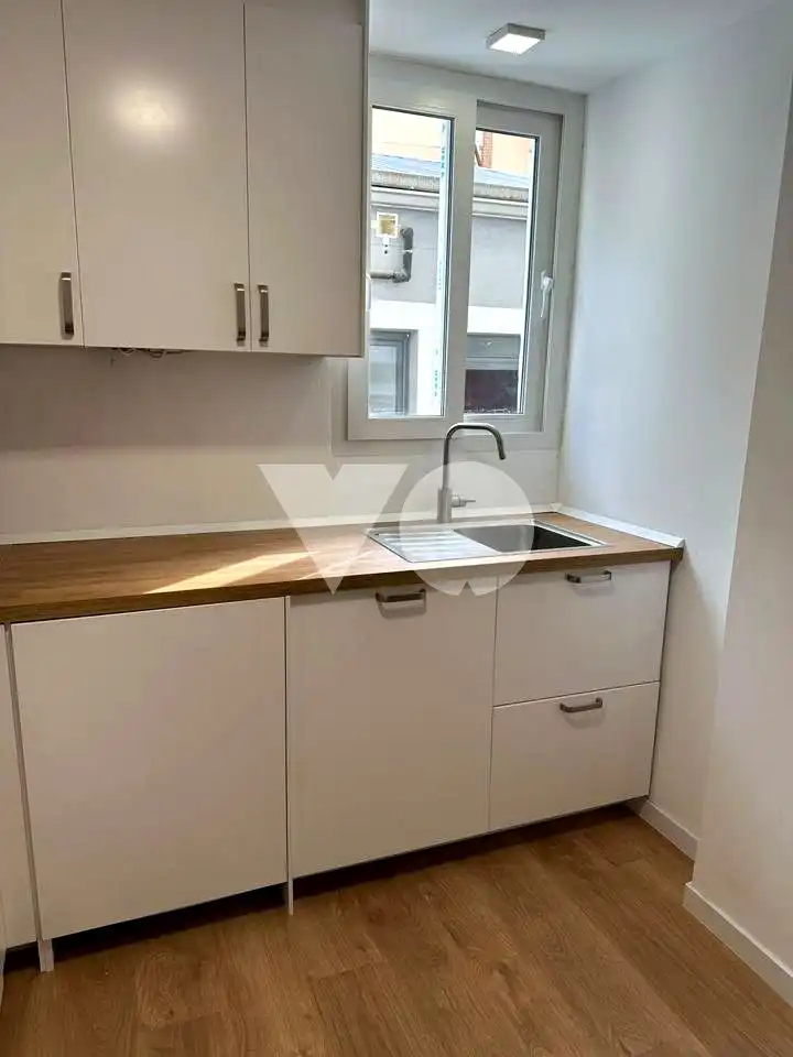 Erdgeschosswohnung mit Aufzug zum Verkauf in Calle de Vázquez de Mella, imagen 3
