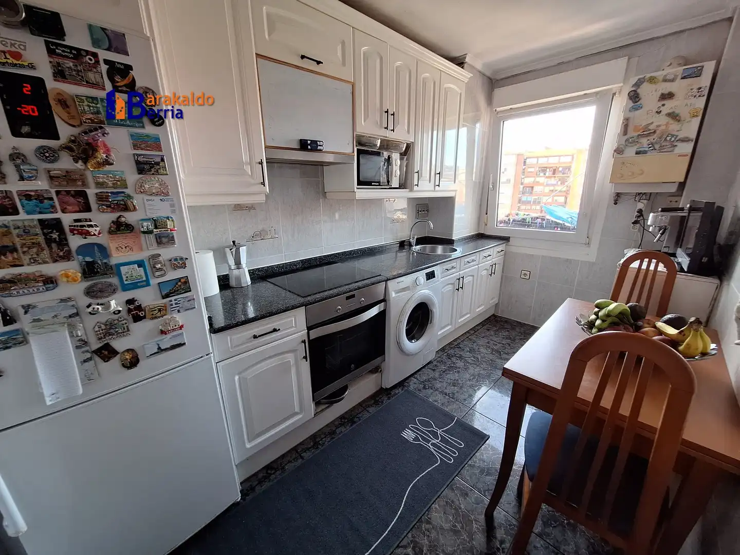 Flat with lift for sale in Granados Kalea, imagen 15